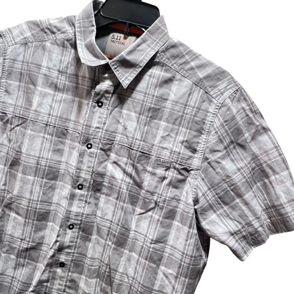 5.11 Tactical Plaid Short Sleeve Shirt Mens Medium Button Up Casual‎ Gray